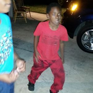 Meet your Posher, Yvette